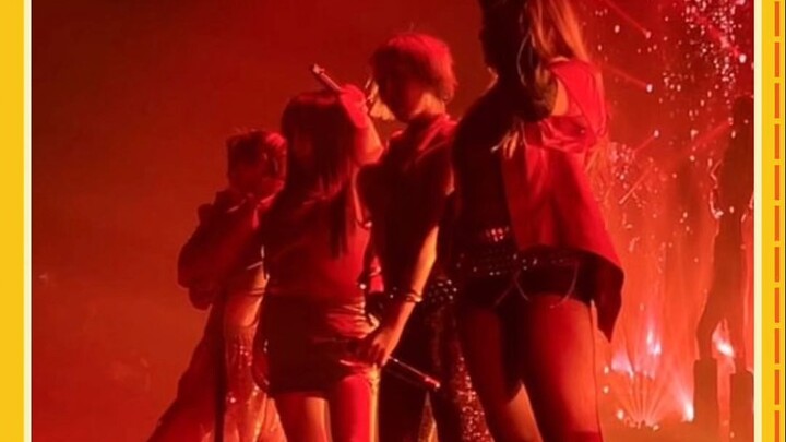 คอนเสิร์ตโซลของ 2NE1 | ฟังเพลง “Ugly” แล้วน้ำตาไหลจริงๆ