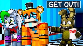 Plushtrap KICKED OUT Glamrock Freddy  from MEGA PIZZAPLEX!? in Minecraft Security Breach
