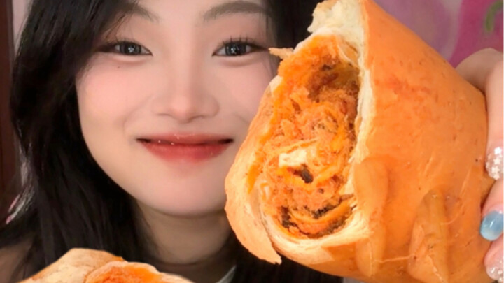 I’ve found another delicious snack again!!! Haha!