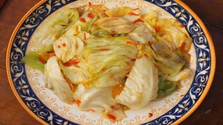 กะหล่ำปลีทอดน้ำปลา วิธีทอดให้หอมอร่อย ผักกรอบๆ ง่ายแต่อร่อยจัง  Fried Cabbage with Fish Sauce