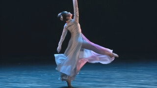 “台上的转身真是太美了”