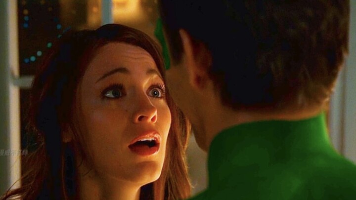 When Your Friends Realize You’re a Superhero—So Relatable!