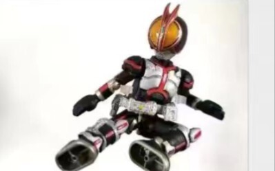 Mari kita lihat serial Kamen Rider Brooke yang sedang dalam proses produksi