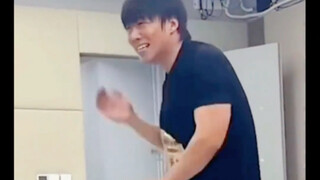 I'll be heartbroken if you haven't seen Wang Tianfang's theme song dance straight shot hahahahahahah