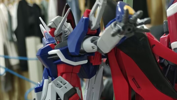 凌驾于所有CE机体之上的最强MS