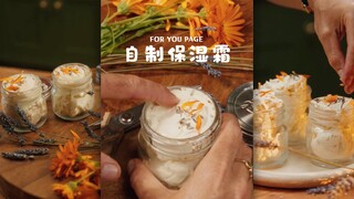 Hãy thử tự làm kem dưỡng ẩm tại nhà đi‼️