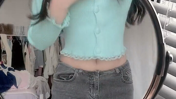 Gak kuat lagi, gak kuat lagi [Lingdong — Marah]