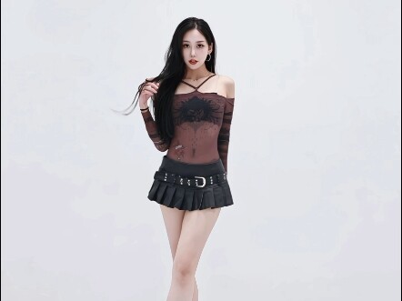 Miniskirts: No matter what girls wear, they always look stunning!