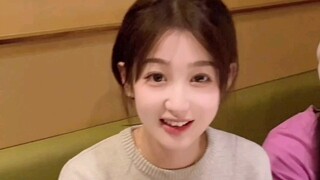 สาวน้อยคนนี้ แค่เห็นแวบแรกก็รู้แล้วว่าต้องใช้หมอมาชดใช้!