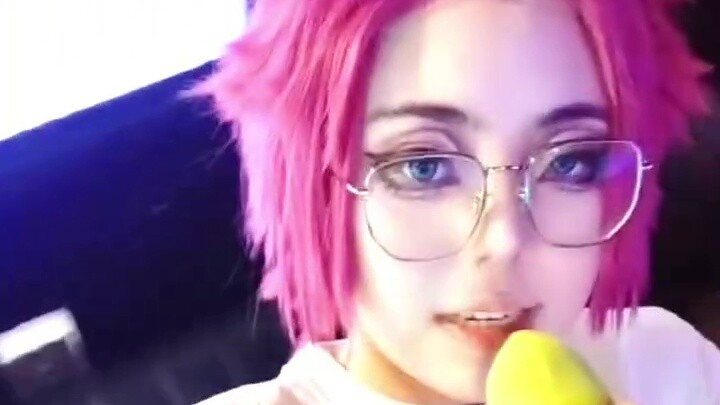 [Blue Prison cos] Ba trong số bốn người bị điếc âm thanh