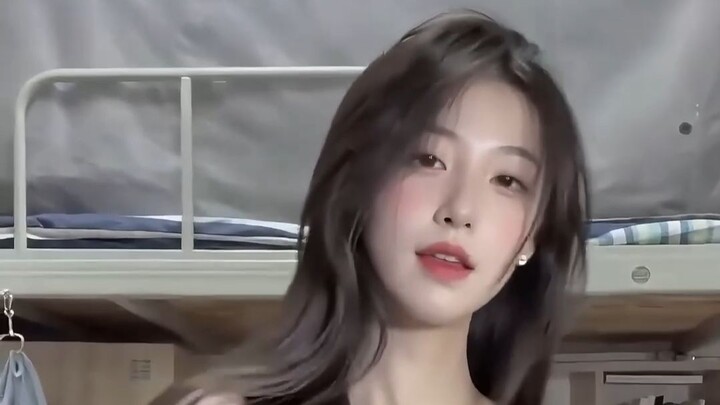 รุ่นพี่ย้ายฉากมาแล้ว~