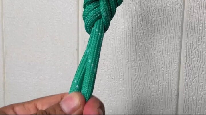A Simple Knot #knot