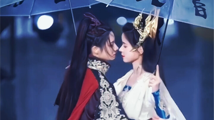 Fallen God ✖️ Valkyrie If this were a Xianxia drama, there'd definitely be a tangled love story span