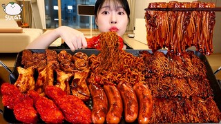 ASMR MUKBANG| 직접 만든 불닭 짜장 버섯 양념치킨 소세지 먹방 & 레시피 SPICY MUSHROOM AND FIRE NOODLES EATING