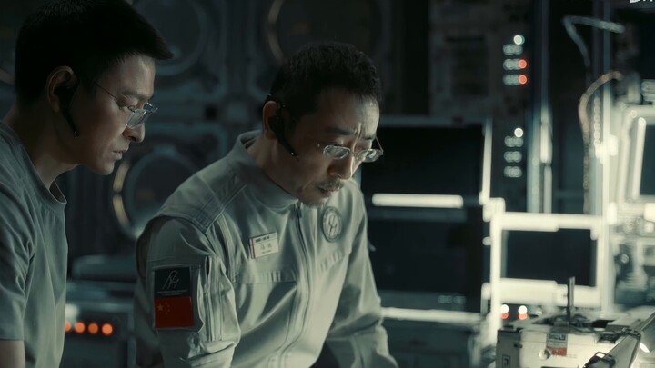 [Potret Bumi yang Mengembara] [Kesedihan Seribu Benang Sari Bunga] Himne bagi kemanusiaan adalah him