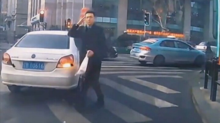 Elegance Never Goes Out of Style