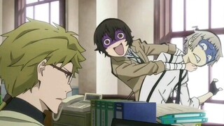 [Bungo Stray Dog Season 1] Pak Dazai, penjahat harian Badan Detektif Bersenjata, bahkan berani memak