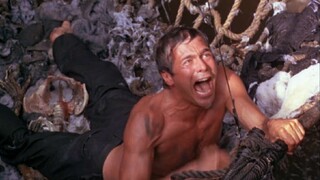 Con tàu ma chưa từng đổ xăng, vậy mà vẫn lênh đênh trên biển suốt 40 năm, chỉ vì người sống chính là