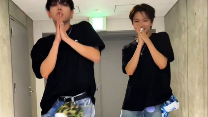 【Min Jae-hyun, Kim Woon-hyuk】"ỄCƠ"