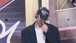 [riize Song Eun-seok] Seok-er, tôi nhớ rằng anh luôn ngẩng cao đầu dù cho không có hồi kết.