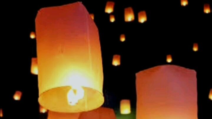 lantern  pls. like my vedio I want to a artist girl 😁 and don't bash me 😭