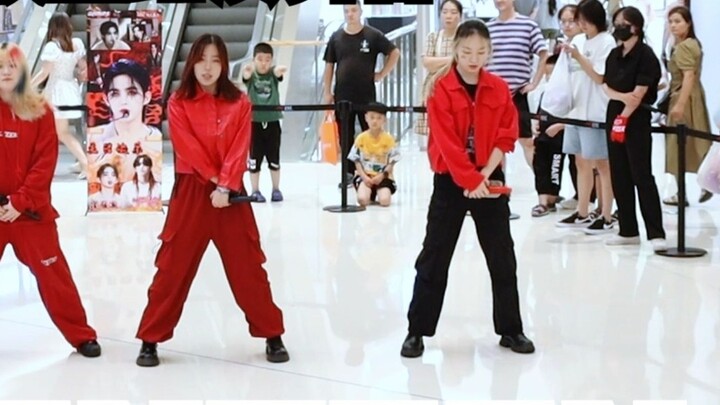 คุณครูครับ ผมชอบคุณ! FIRE - SEVENTEEN เต้นคัฟเวอร์ [เวที Idol Alliance Roadshow] 8.5