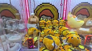 $100 Claw Machine Challenge at Gatcha Orlando Clawcade!