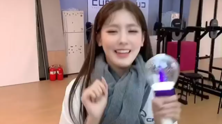 赵面，你看你学舒华的后果就是全员学你