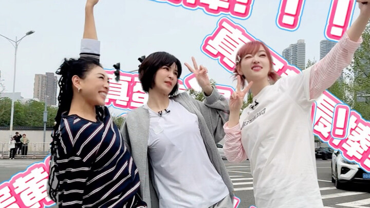 Mealtime moment! Stay tuned for our live performance tomorrow ❤️❤️