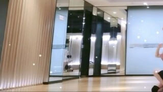 When Chinese dancers dance puppets丨Wake up my music (3-person version)丨Masquerade
