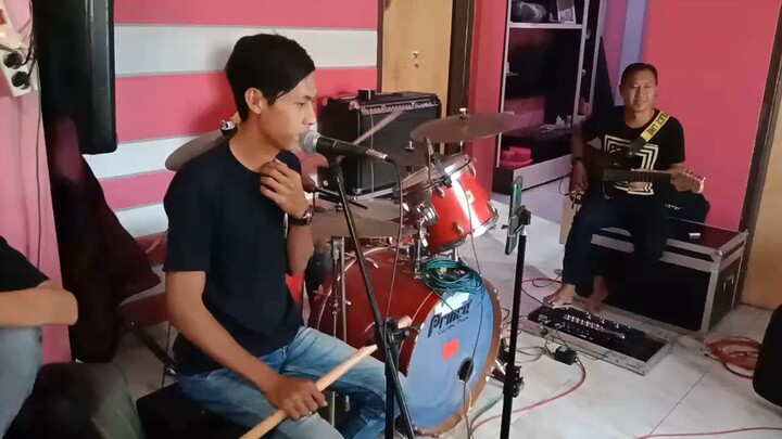 KEMATIAN (cover)