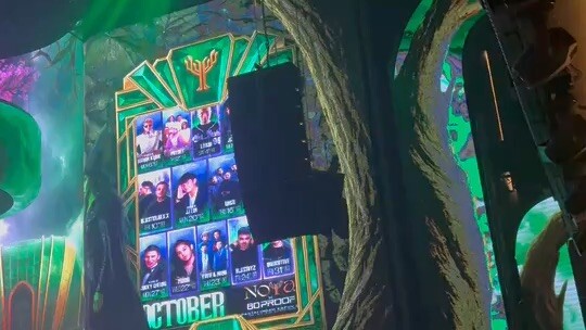 予人方便，就是待己仁厚。人心是相互的，你讓別人一步，別人才會敬你一尺。人心如路，越計較，越狹窄；越寬容，越寬闊。不與君子計較，他會加倍奉還；不與小人計較，他會拿你無招。寬容，貌似是讓別人，實際是給自