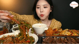 Sườn la, canh rong biển, miến xào và đồ chiên thập cẩm 2 #amthuc