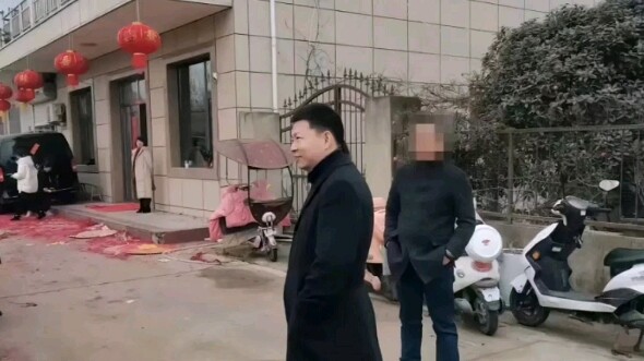 หาดูได้ยาก ยุ่น เฉิงตง ซีอีโอฝ่ายเทอร์มินัลของหัวเว่ย หลังจากกลับไปที่หมู่บ้าน