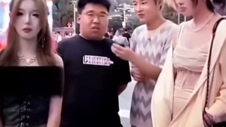 Sức công kích của bro quá mạnh