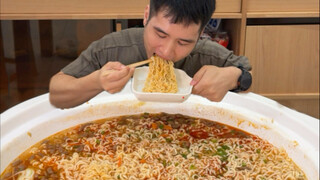 Ramen Faker Larut Malam dengan Ayam Goreng Oven