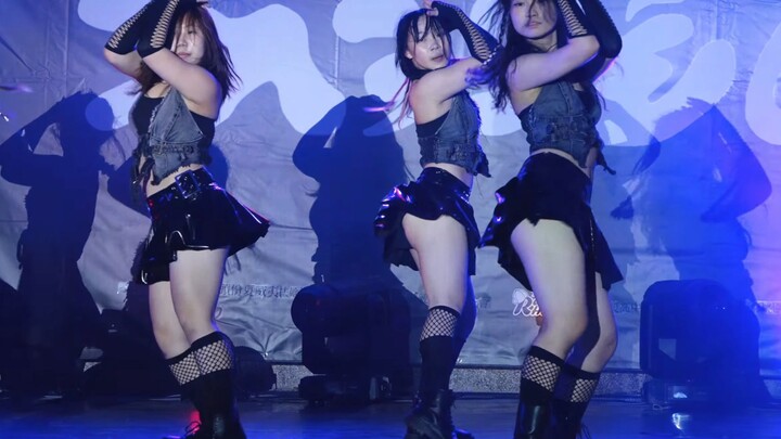 Miao Zhong‖ Where can you find such a cute high school student