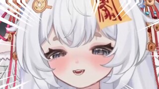 How come there are such strange things mixed in the express delivery sent by my friend?