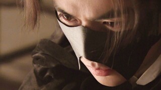 Counting the time, he hasn't filmed a costume drama in four years (do you recognize who is on the co