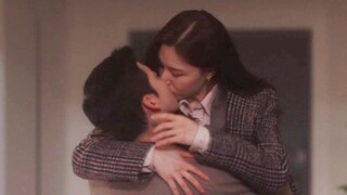 [Sixth Sense Kiss E09] Ciuman sofa yang menyayat hati* Duduk di paha dan berpelukan dan berciuman* D