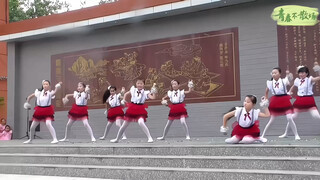 可爱的小学生