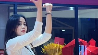 100 keterampilan dasar tari jazz terus diperbarui~