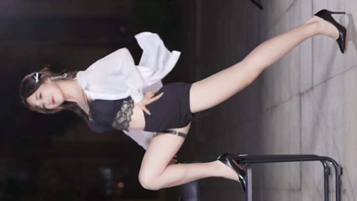 郁小漓  you're pitiful （可怜）—— FIESTAR 4k 竖屏