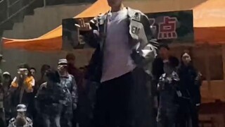 What does it feel like to dance move on the military training ground!