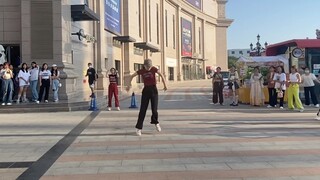 Random dance charmer (picking her hands one second and confidently appearing the next)