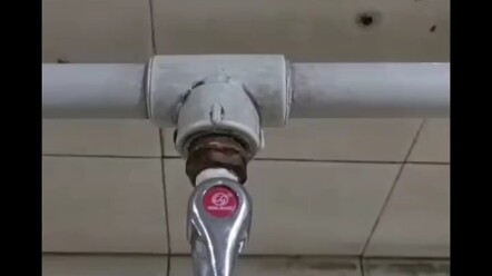 学校水龙头