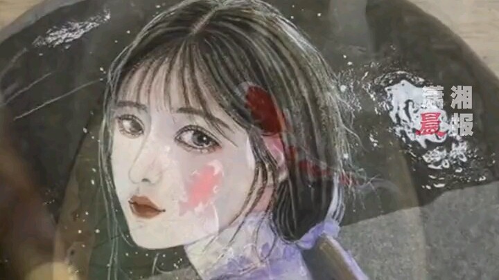 Bà mẹ bỉm sữa nông thôn sinh sau năm 1990 tự học vẽ tranh đá lúc rảnh rỗi: “Không có nền tảng hội họ