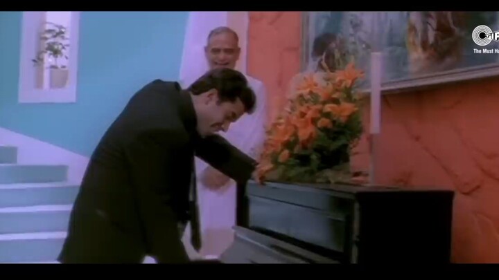 Tera_Dilbar__Alka_Yagnik_Sonu_Nigam__Ye h_Dil__Bollywood_Song(720p).mp4