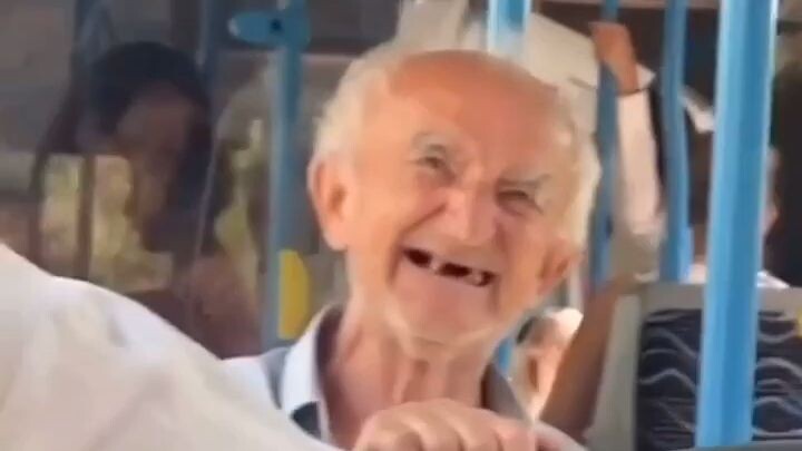 his smile | Wholesome memes