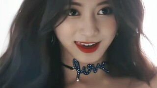 【تشو تسي يو】سؤال تسي يو في فترة صور مفهوم الحب، حيث تجمع بين براءة العضوة الأصغر وغمزة من الإغراء غي